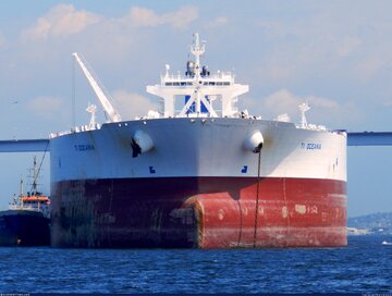 بزرگترین کشتی نفتکش جهان / هیولایی که از بزرگترین ناو هواپیمابر هم بزرگتر است