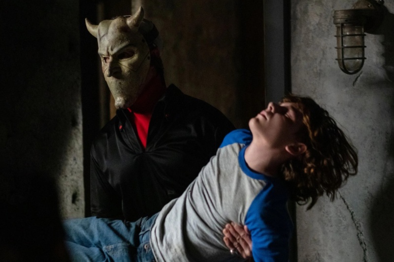 تماشا کنید: تیزر قسمت دوم فیلم ترسناک Black Phone