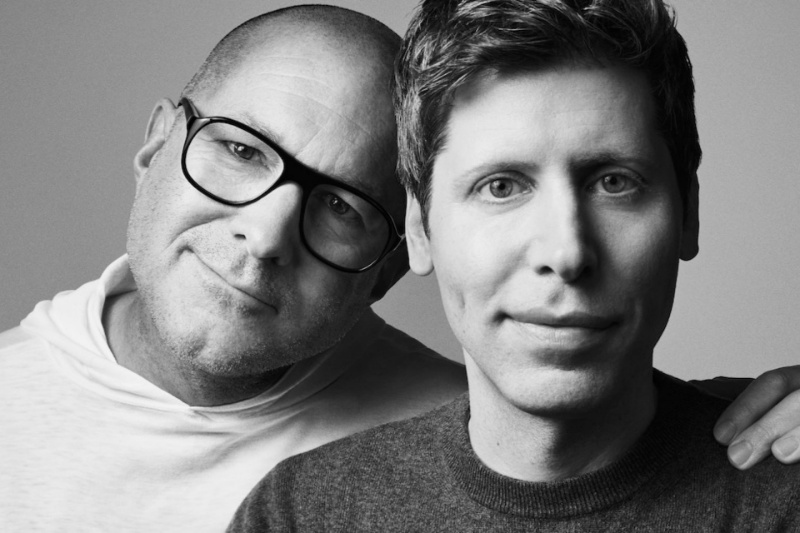 خالق ChatGPT استارتاپ طراح سابق اپل را تصاحب میکند