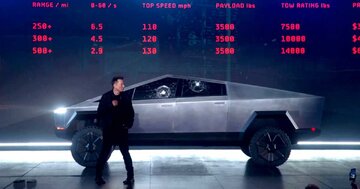 خبر بد برای مالکین سایبرتراک / تسلا زیر قولش زد