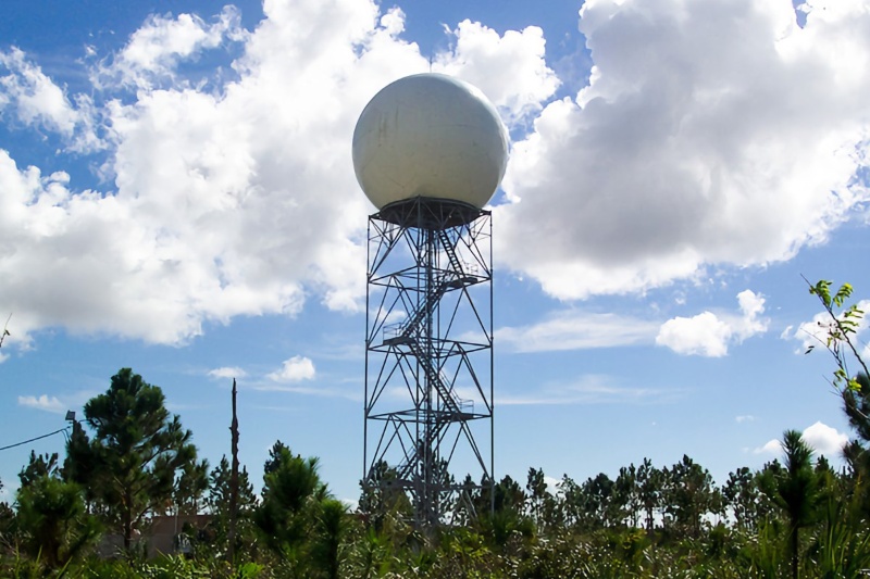 «سلاح کنترل آبوهوا» یا رادار؟ سازمان NOAA آمریکا از حمله به سیستمهایش خبر داد