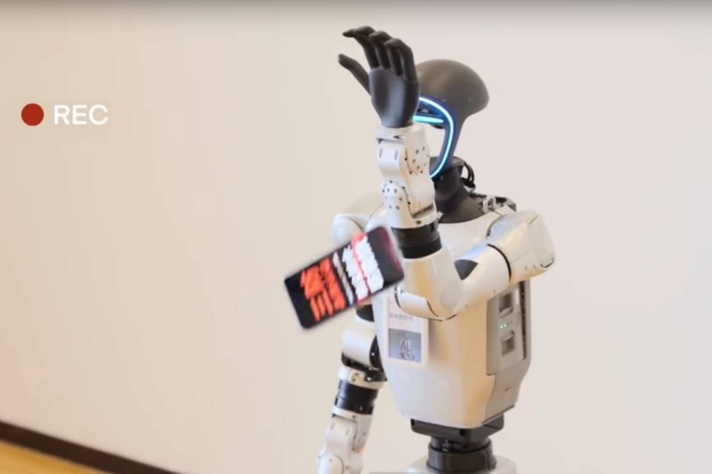 میزو روش عجیبی برای تست سقوط گوشیهایش دارد