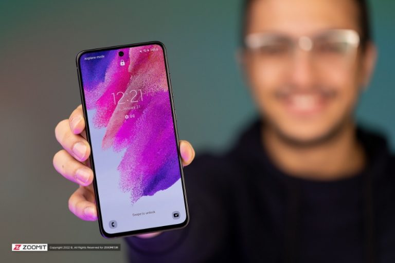کاربر گلکسی S21 FE از مشکل خط سبز نمایشگر با آپدیت به One UI 6.1 خبر داد