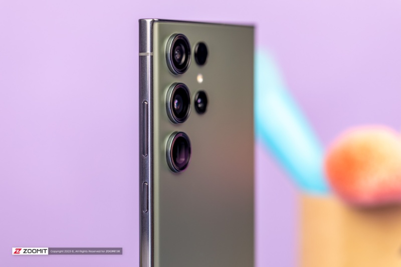 گوشی سامسونگ از دریاچه یخزده در قطب شمال سالم بیرون آمد!