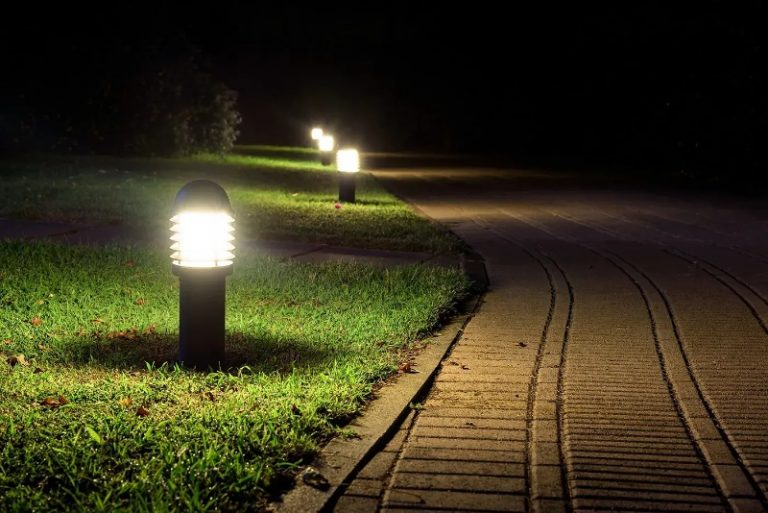 10 مدل پرفروش صادراتی چراغ پارکی و خیابانی با قیمت سال 1404