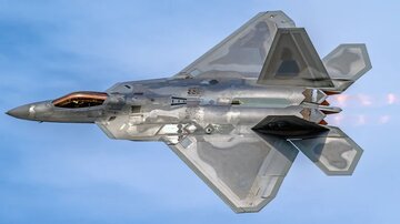 جنگنده‌ای که زیادی قدرتمند بود و کنار گذاشته شد!