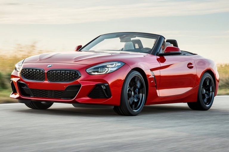 خودرو معروف BMW Z4 به‌این‌زودی‌ها از خط تولید خارج نمی‌شود