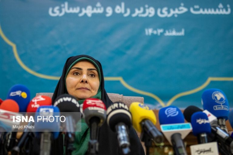 وزیر راه‌ و شهرسازی: بازدیدهای میدانی برای ثبت خسارت ساختمان‌های آسیب‌دیده آغاز شده است