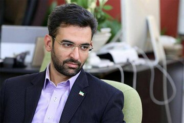 آذری جهرمی: بدون انتشار متن مصوبه نمیتوان درباره «اینترنت طبقاتی» قضاوت کرد