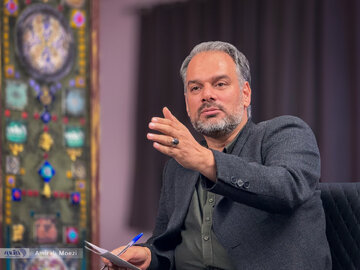 اکنون وقت پایان‌دادن به فیلترینگ است / اگر نمی‌گذارند رفع‌فیلتر شود، رئیس‌جمهور بیاید در رسانه ملی اعلام کند