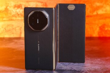 اینترنت ماهواره‌ای به این گوشی چینی آمد!