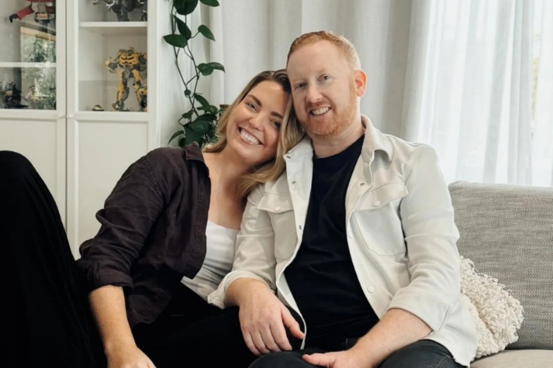 زوجهایی که از ایموجی استفاده میکنند، رابطه صمیمانهتری دارند؛ نتایج یک مطالعه