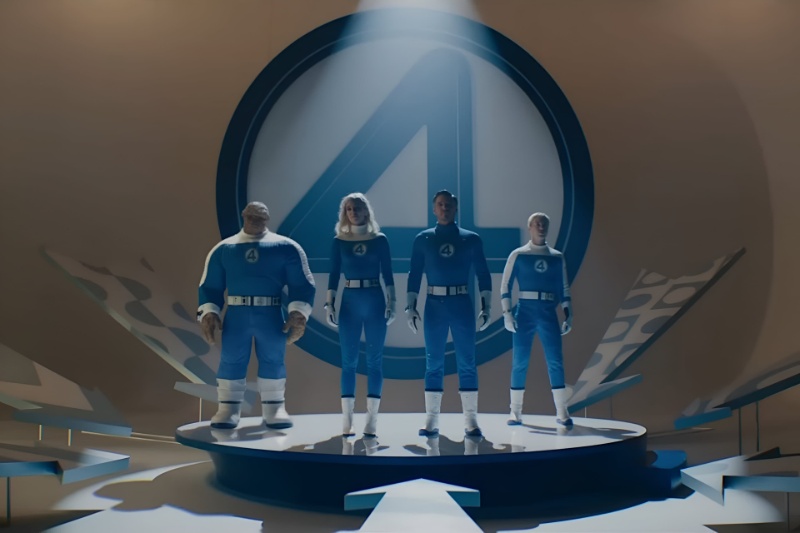 مردم برای تماشای فیلم جدید «چهار شگفتانگیز» صف کشیدند