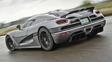 مشکل عجیب تویوتا کمری شگفتی‌ساز شد