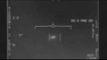 نگرانی در میان نهادهای اطلاعاتی آمریکا/ انتشار محرمانه‌ترین تصویر یوفوها، آن هم در آسمان عراق/ عکس