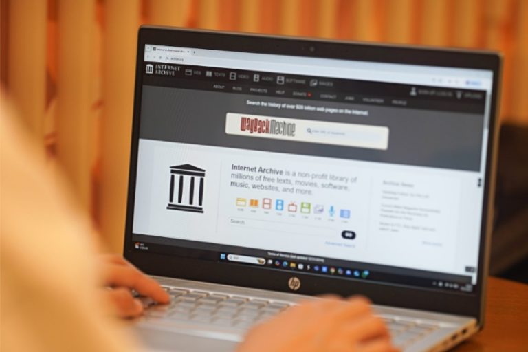 وب‌سایت Internet Archive حالا جزو کتابخانه اسناد دولت آمریکا است
