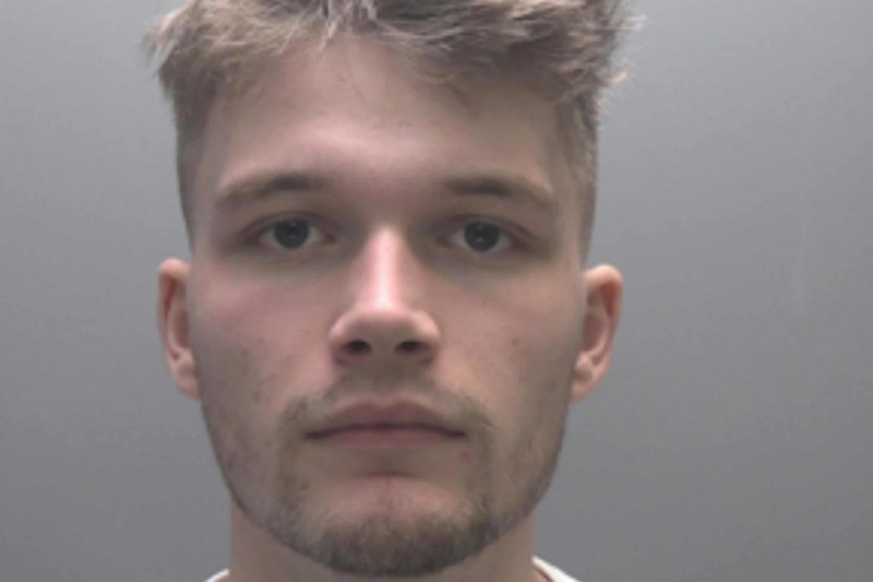 ۷ سال زندان برای دانشجو ۲۱ ساله؛ او به کلاهبرداری ۱۰۰ میلیون پوندی کمک کرد