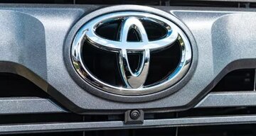 تمام این برندها متعلق به «تویوتا» هستند / امپراتوری بزرگ ژاپنی / عکس