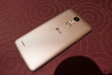 موبایل قدیمی خانه را آتش زد و مالکش ۱۶ میلیارد غرامت گرفت!