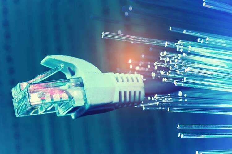 چرا سرعت توسعه فیبرنوری در کشور کند است
