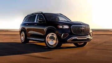 از رولزرویس تا مرسدس‌بنز و لکسوس | رقابت لوکس‌ترین‌ها برای جلب توجه