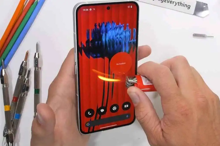 دوام گوشی هوشمند؛ قربانی زیبایی و طراحی؟