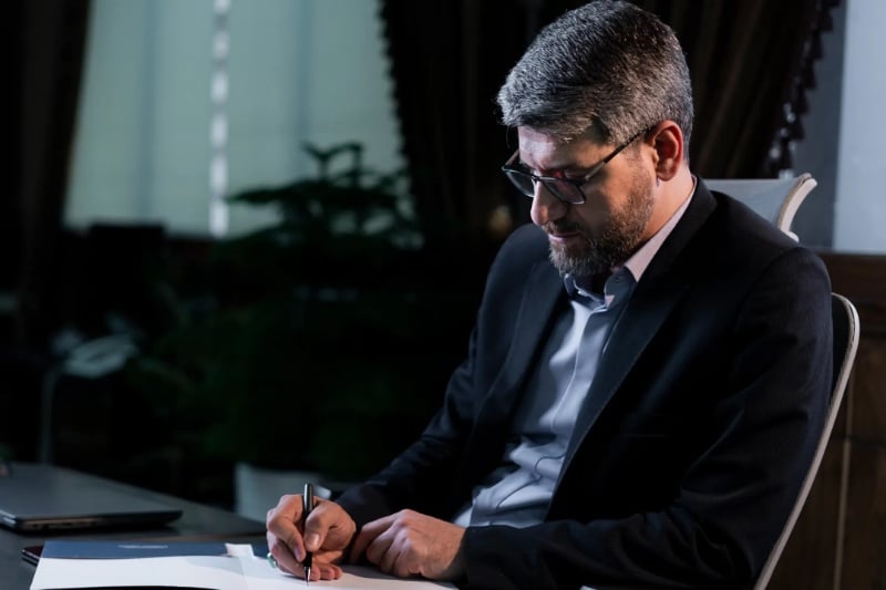 رئیس رگولاتوری: برای رجیستری گوشیهای دارای eSIM مانعی نداریم