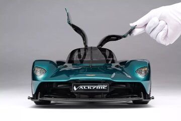 ماکت استون مارتین، گران‌تر از شاسی‌بلند ایران خودرو! ‌ /عکس