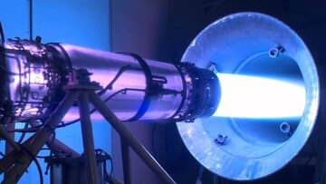 موتور پلاسمایی جدید ژاپن، زباله‌های فضایی را بدون تماس جمع‌آوری می‌کند