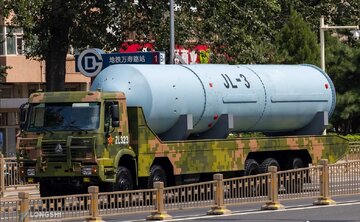 موشک اتمی جدید چین که از زیردریایی پرتاب می‌شود