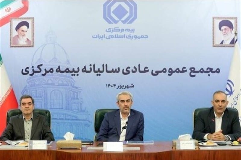 وزیر اقتصاد: جلوگیری از رشد استارتاپهای بیمه، کشور را از مسیر توسعه عقب میاندازد