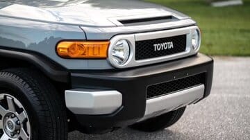 کاهش قیمت چشمگیر شاسی بلند پرطرفدار تویوتا/ بالاخره ورق برگشت / عکس