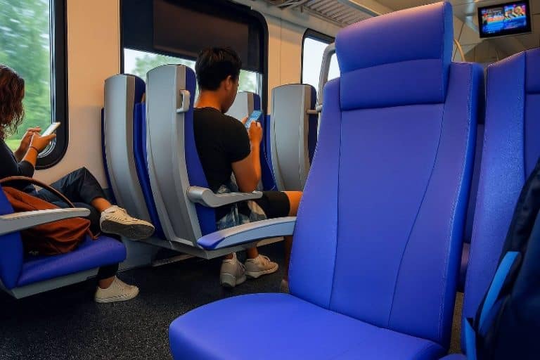 آیا تا به‌حال فکر کرده‌اید چرا قطارها کمربند ایمنی ندارند؟