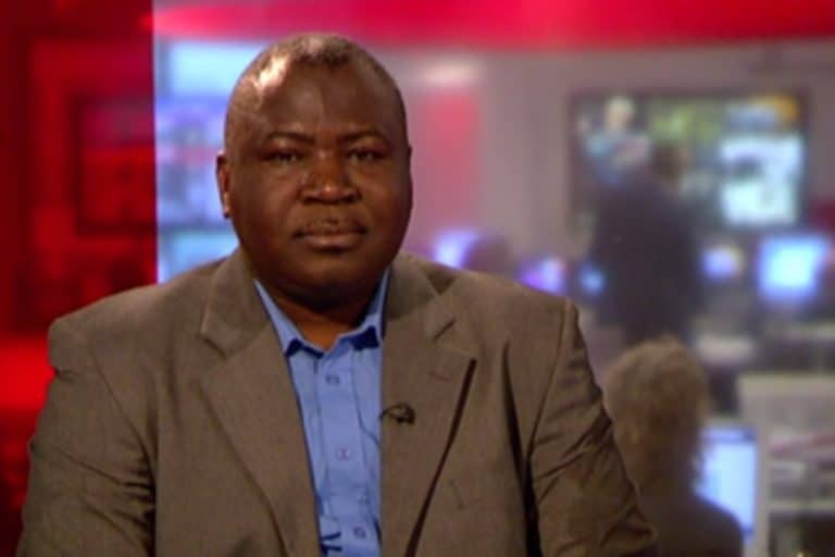 او برای مصاحبه کاری رفته بود؛ اما روی آنتن زنده کارشناس شد! + ویدیو