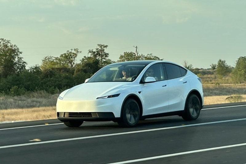 جدیدترین ماشین شاسی‌بلند ایلان ماسک بالأخره به‌نمایش درآمد