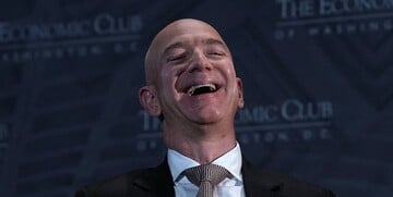 جف بزوس: میلیون‌ها نفر به‌زودی در فضا زندگی خواهند کرد