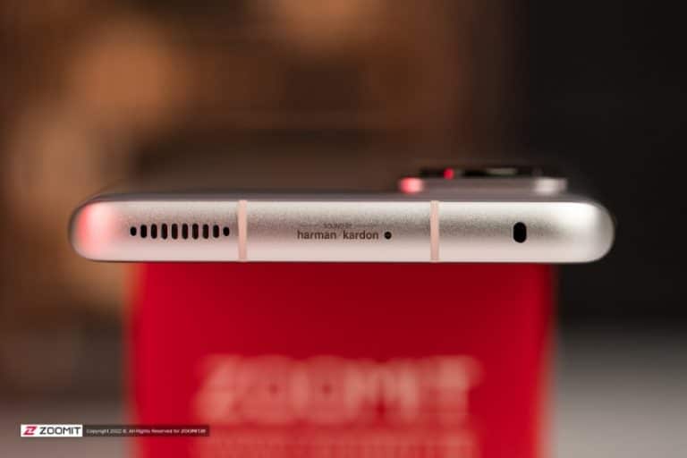 حفره مرموز در بالای گوشیهای شیائومی چیست و چه کاربردی دارد؟