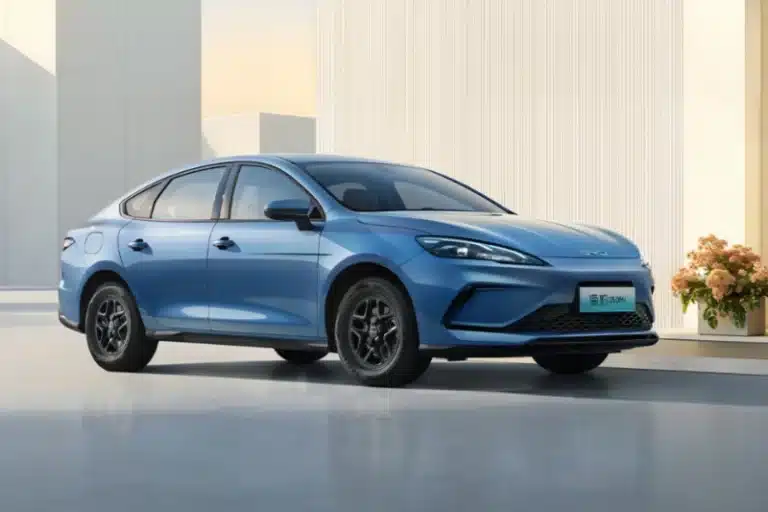 خودرو شگفت‌انگیز BYD رونمایی شد؛ پیمایش ۲۰۰۰ کیلومتر با یک باک بنزین!