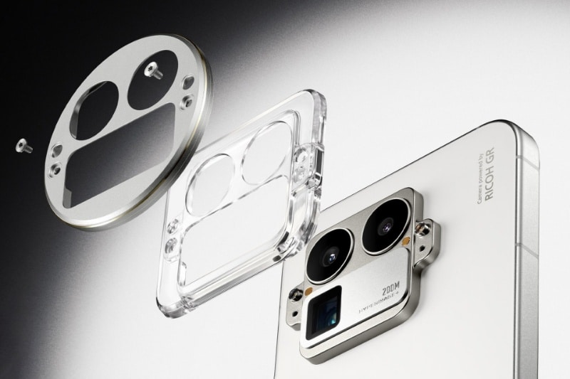 خودنمایی ماژول دوربین قابل تعویض در تیزر جدید ریلمی GT8 پرو