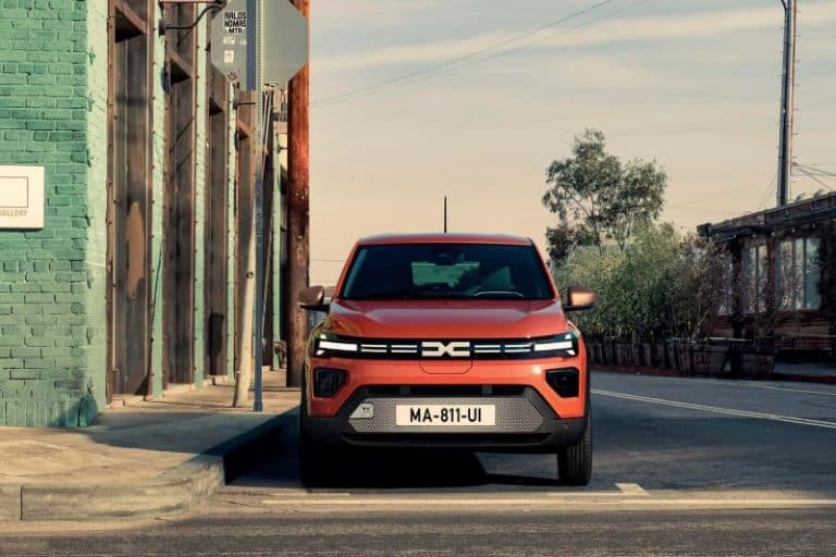 داچیا اسپرینگ ۲۰۲۶ رونمایی شد؛ ارزان‌ترین خودرو برقی اروپا با موتور قوی‌تر