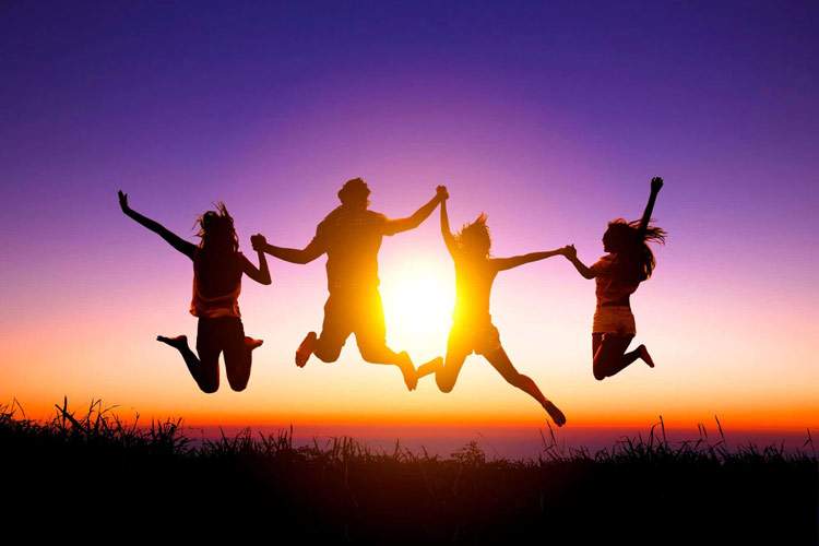 روابط اجتماعی عمیق و قوی روند پیری سلولی را کاهش می‌دهد