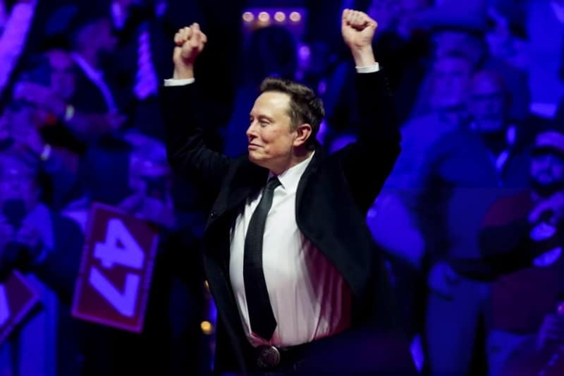 رکورد تاریخی ایلان ماسک؛ اولین فرد دنیا با ۵۰۰ میلیارد دلار ثروت!