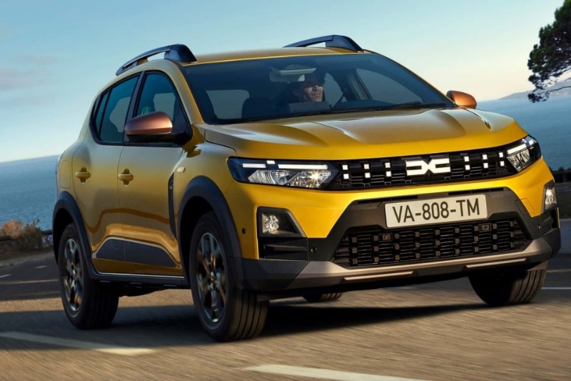 ساندرو ۲۰۲۶ رونمایی شد؛ خودرو خوش‌چهره، خوش‌قیمت و مدرن