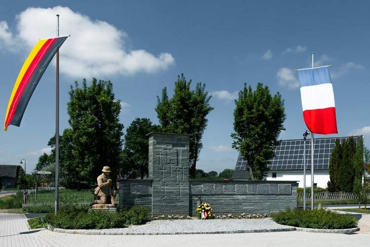 سلطه خورشید بر شبکه برق اروپا