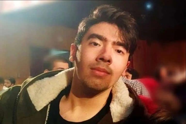 قاتل «امیرمحمد خالقی» پای چوبه دار موقتا بخشیده شد/ اولیای دم دو شرط گذاشتند