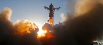 قدرتمندترین موشک جهان با موفقیت پرتاب شد