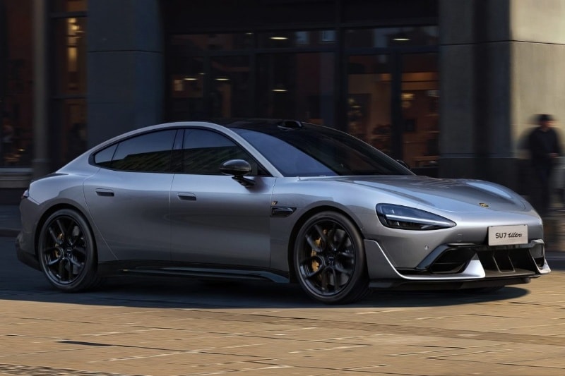 ماشین پیشرفته شیائومی بدون راننده روشن شد و به حرکت درآمد؛ ماجرا چیست؟