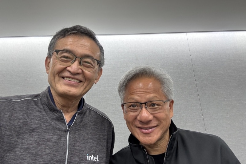 مدیرعامل انویدیا: اینتل به‌دنبال نابودی ما بود، اما حالا عاشق هم هستیم