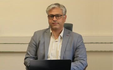 معاون وزیر ارتباطات: دستورالعمل جامع «خدمات برخط دارورسانی» وارد مرحله اجرایی شد