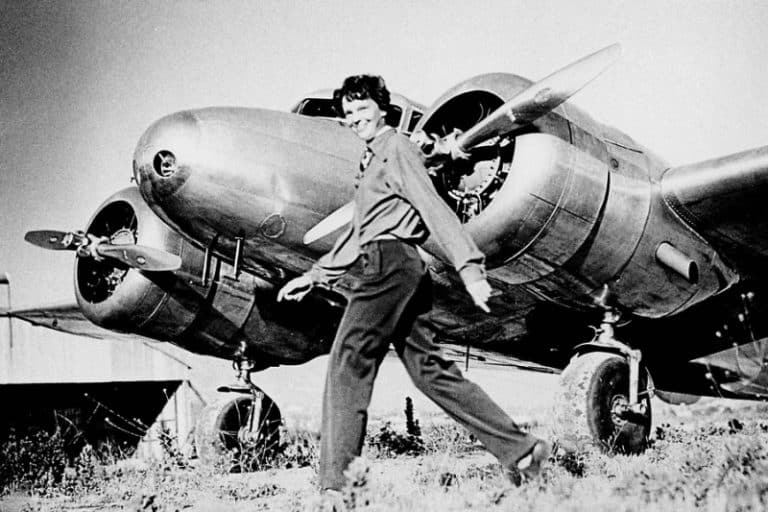 معمای ناپدید شدن امیلیا ارهارت؛ ترامپ دستور انتشار پرونده‌های محرمانه را صادر کرد